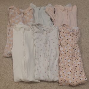 Lot Of 6- Amazon Essentials X Sofia Vergara Footed Pajamas With Grippers- 3T